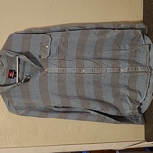 Quicksilver shirt